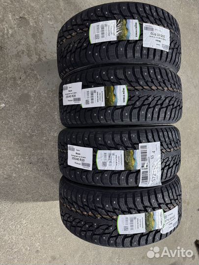 Ikon Tyres Autograph Ice 9 SUV 255/40 R20 101T