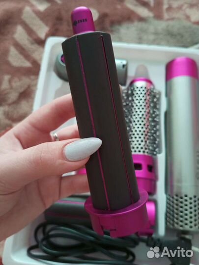 Продам фен с 5 насадками