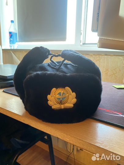 Шапка - ушанка уига (га), берцы