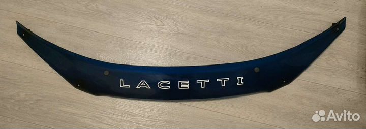 Мухобойник Дефлектор на капот