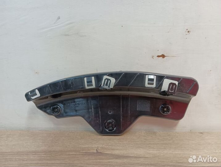 Кронштейн фары левой Ford Kuga 2 цбс 2012