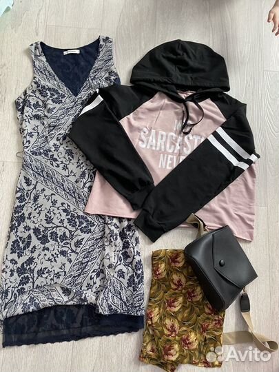 Пакет вещей женских фирменных