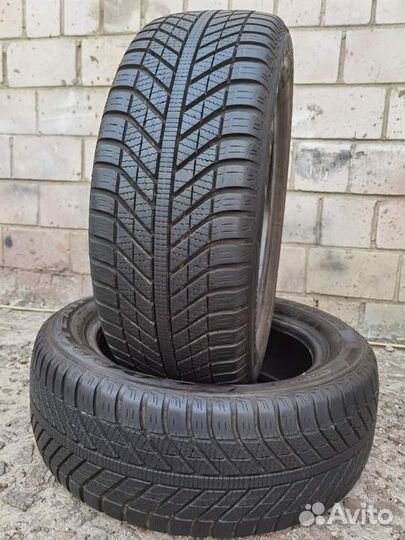 Goodyear Vector 4Seasons 205/55 R16 94V