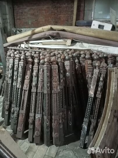 Кованые столбики для перил