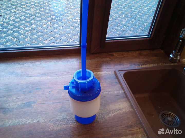 Водяной насос помпа