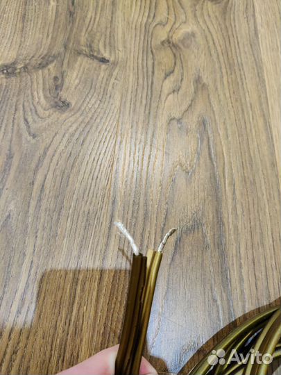 Акустический кабель van den hul goldwater