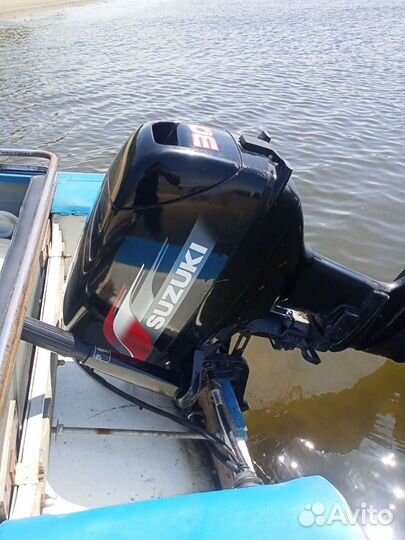 Моторная лодка