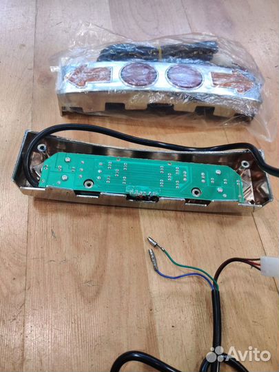 Задняя фара с поворотниками для ситикоко