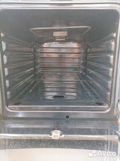 Продается электрическая плита 
