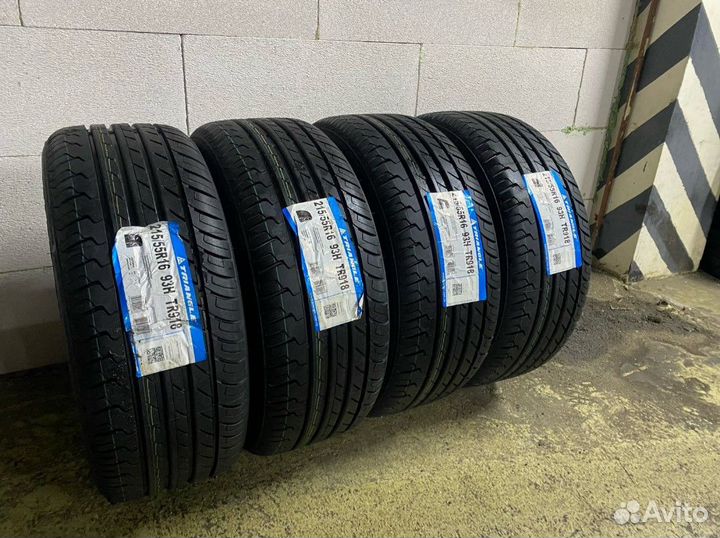 Triangle TR918 215/55 R16 98W