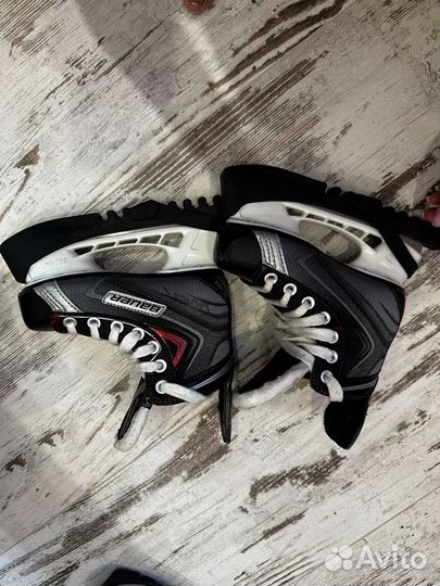 Хоккейные коньки bauer vapor Х30
