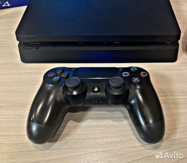 Sony PlayStation 4 Slim 1TB