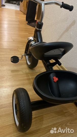 Детский трехколесный велосипед