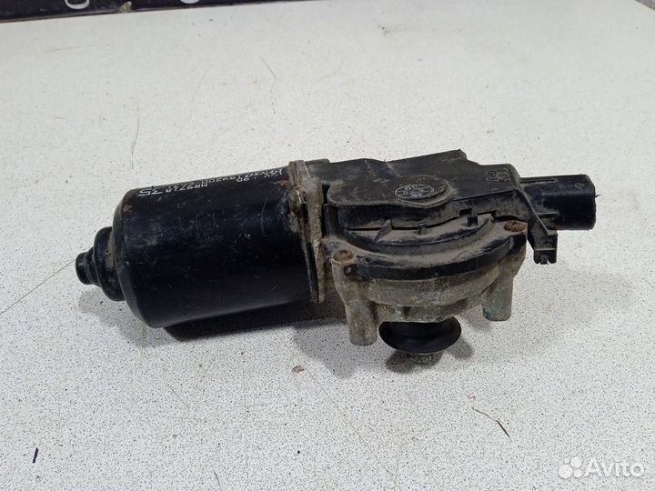 Моторчик стеклоочистителя передний