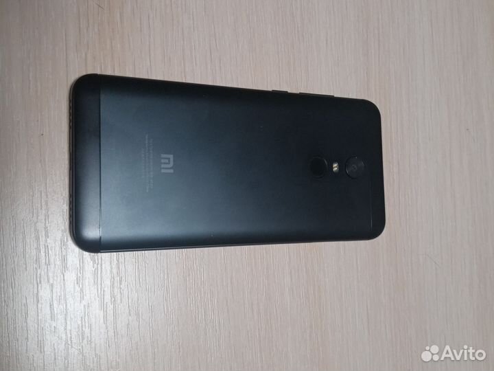 Xiaomi Redmi 5 Plus, 4/64 ГБ