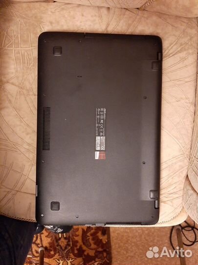 Ноутбук asus X751S
