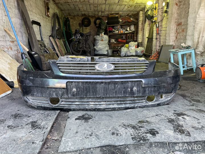 Бампер передний priora 1