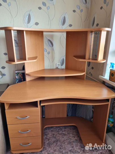 Компьютерный стол бу