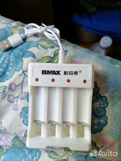 Новое з/у для акб типа аа/ааа