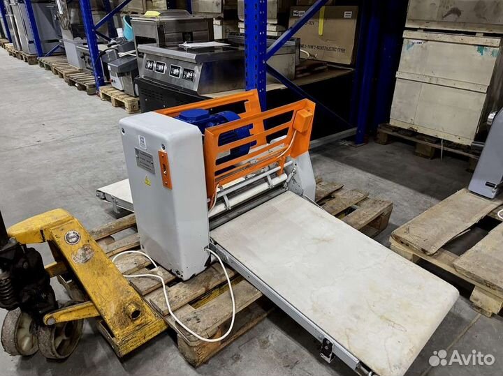 Тестораскаточная машина Станкостроитель крт-80/500