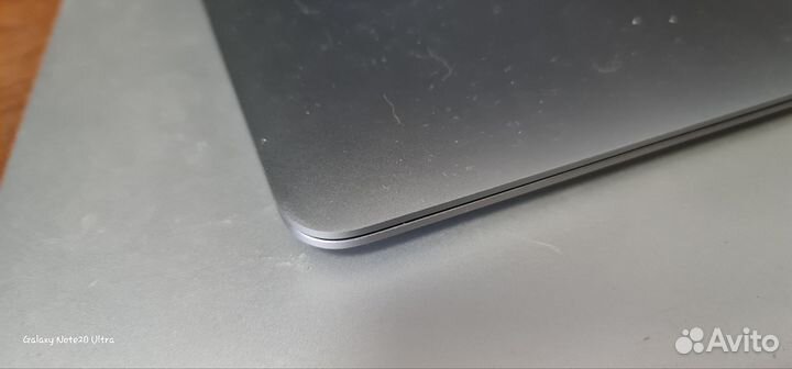 Macbook air 13 2019 retina a1932