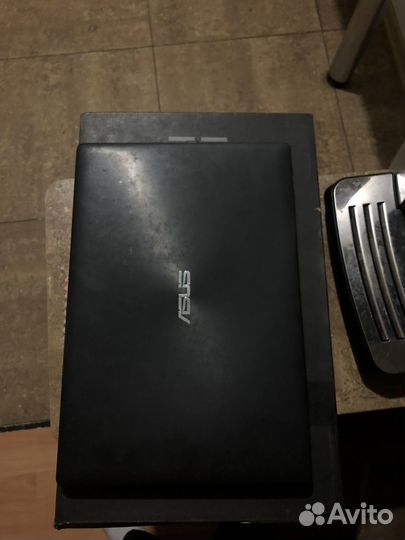 Ноутбук asus