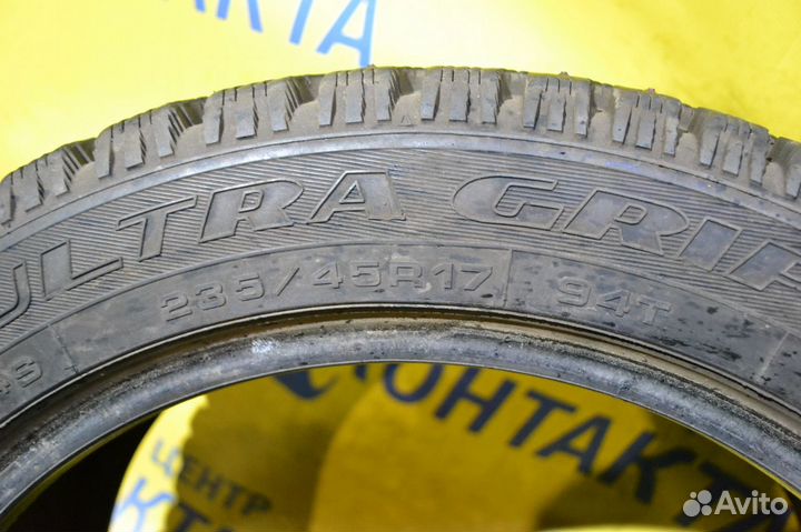 Goodyear UltraGrip 500 235/45 R17