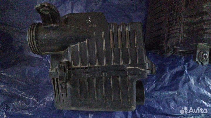 Корпус воздушного фильтрана Hyundai Solaris