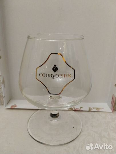 Бокалы для коньяка Courvoisier