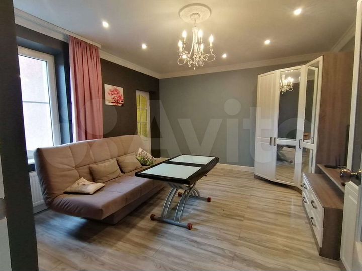 2-к. квартира, 40 м², 2/3 эт.