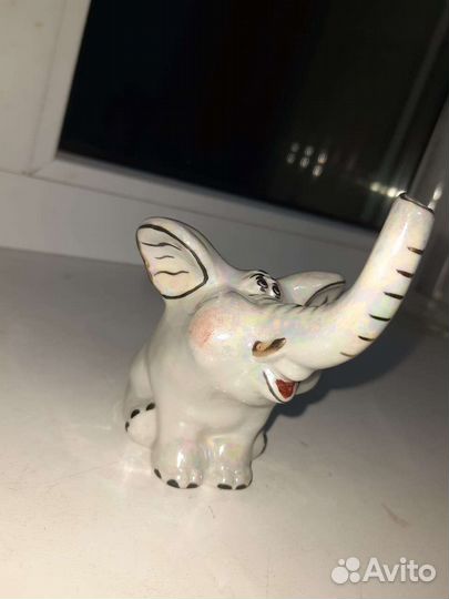 Статуэтка слон.Фарфор