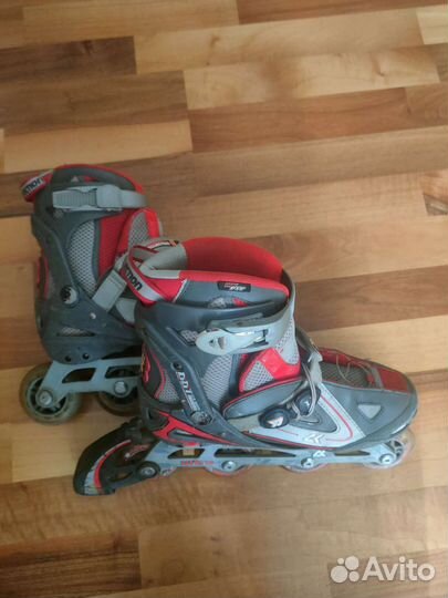 Роликовые коньки