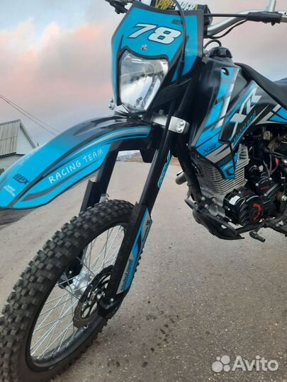 Motoland Xr 300