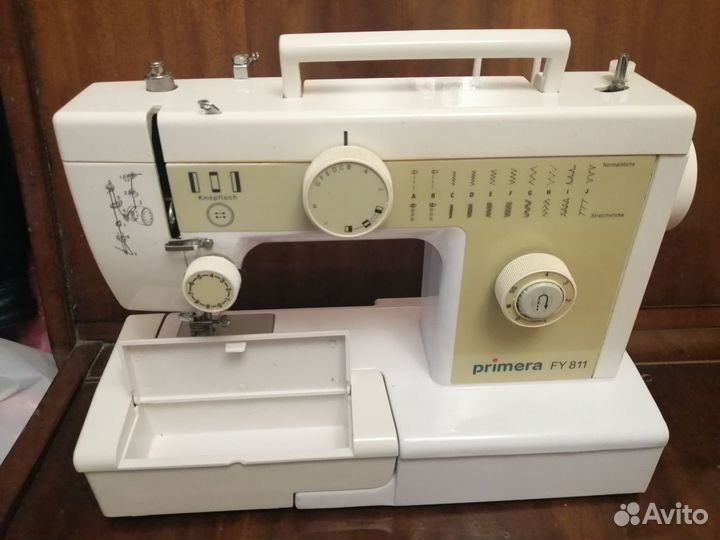 Швейная машина Германская