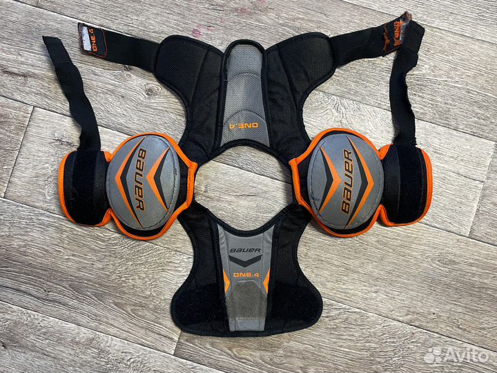 Хокейный нагрудник Bauer деткий