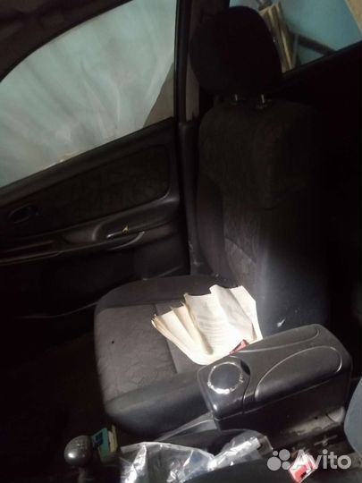 Передние сидения 2 шт