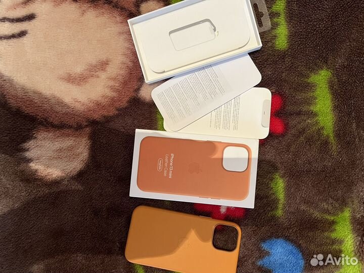 Чехол на iPhone 13 mini кожа Apple new