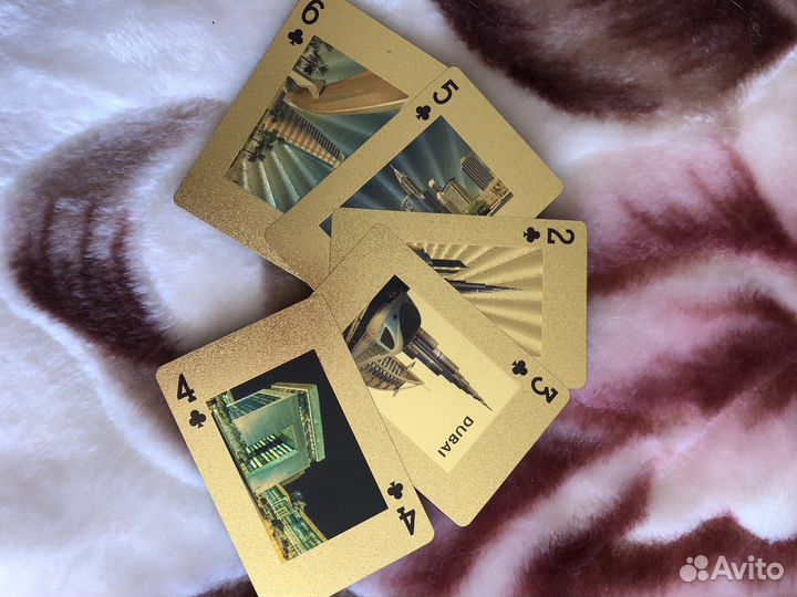 Золотые сувенирные игральные карты Dubai