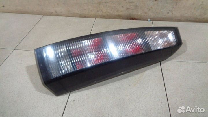 Фонарь задний правый Opel Meriva A