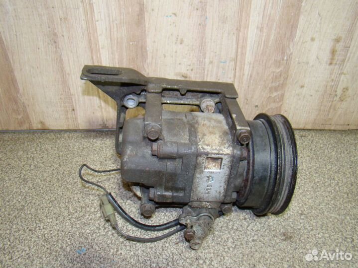 Компрессор кондиционера Mazda 626 (GF)