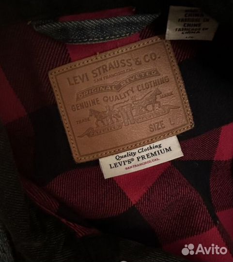 Куртка levis premium-L