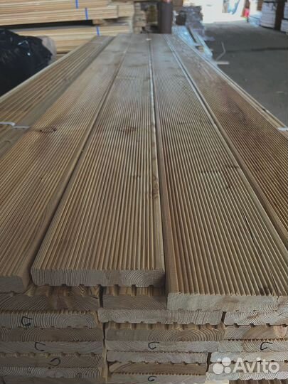 Строганная лиственница: доски 40x170 мм, готовы для строительства