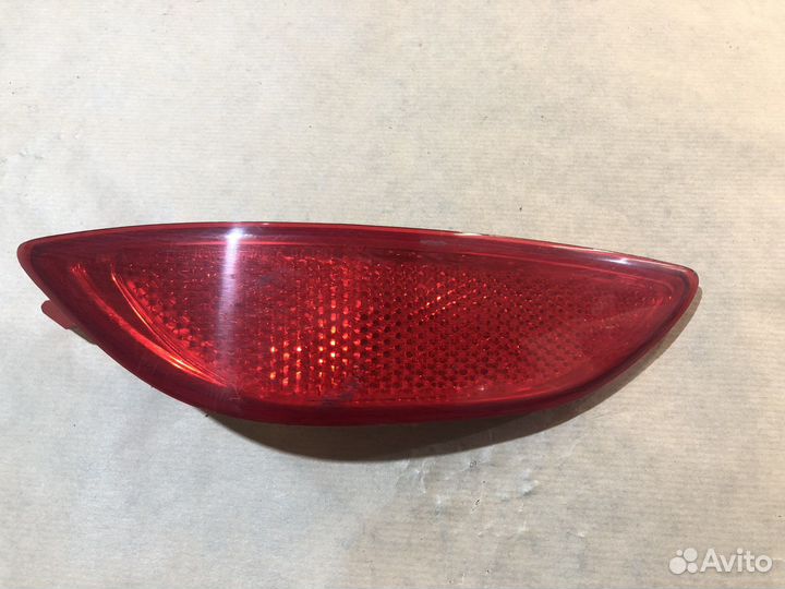 Катафот (отражатель) в бампер Hyundai Solaris