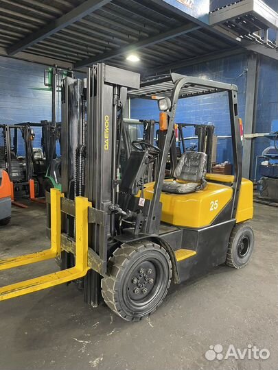 Вилочный погрузчик Daewoo D25s-2, 2004