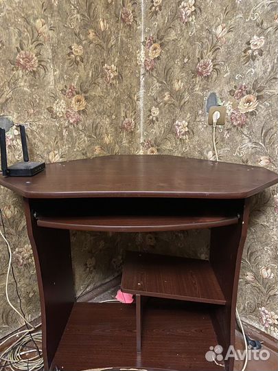 Компьютерный стол бу бесплатно