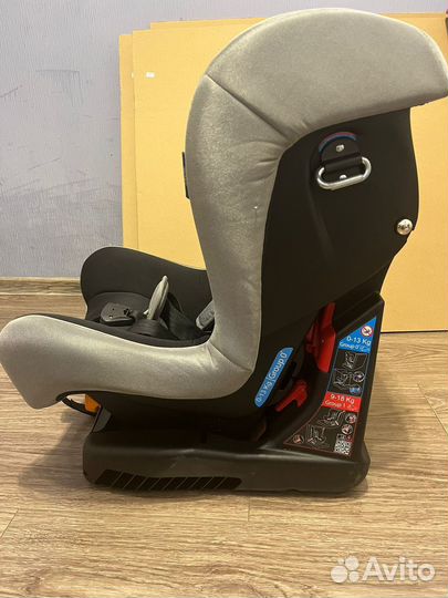 Автокресло chicco cosmos
