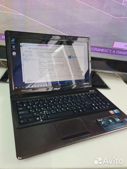 Ноутбук Asus i3