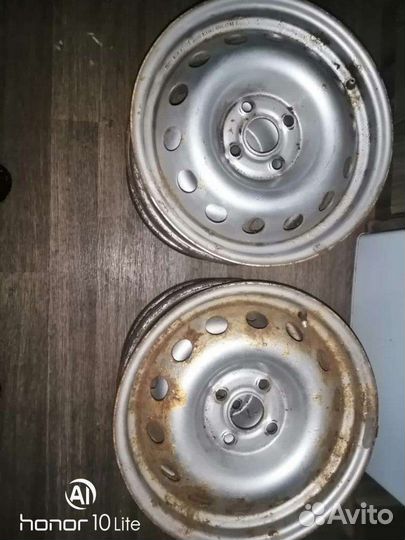 Штампованные диски r15