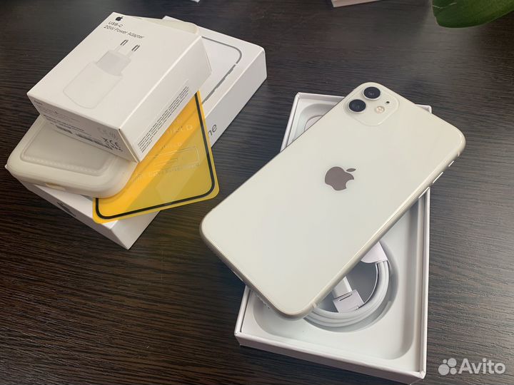 iPhone 11, 128 ГБ