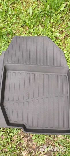 Автомобильные ковры RAV 4